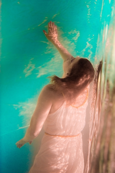 2012_06_09_AME41916.jpg - Căutând ieșirea