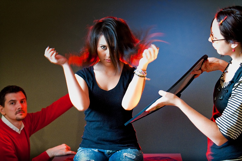 2009_12_11_AME24356.jpg - Cine a declansat si blitz-ul ala?